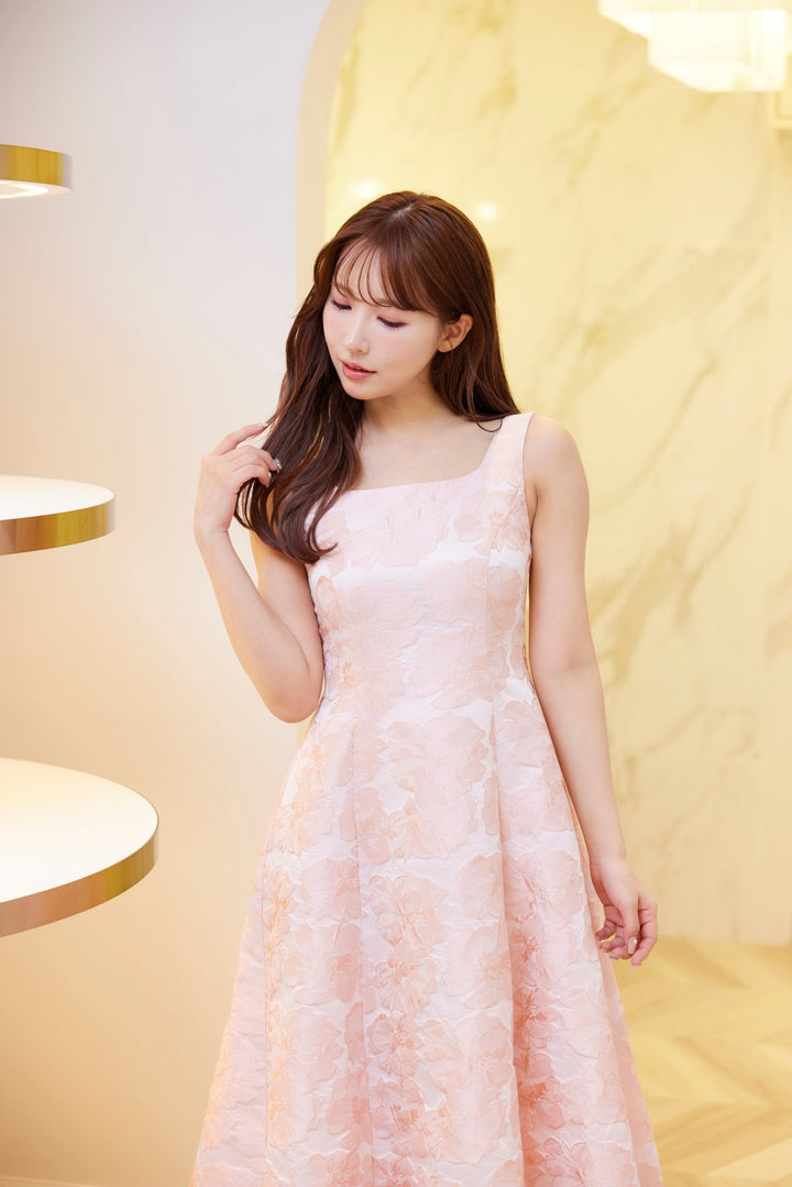 ミストレアス One-Shoulder Bloom Knit Dress One-Shoulder Bloom Knit