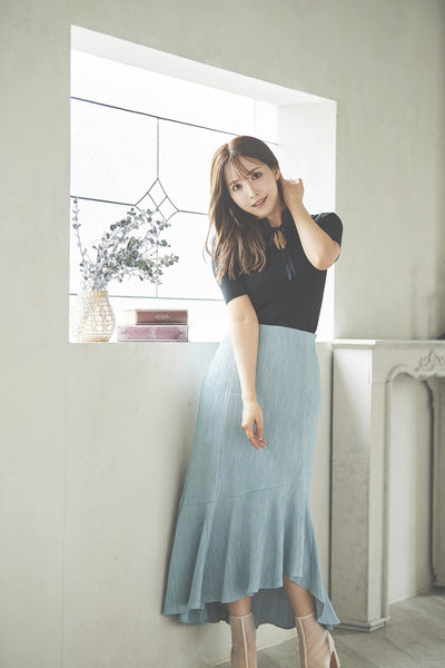 See-Through Neck Knit Top