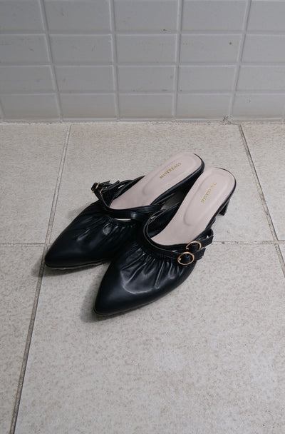 Pointed Toe Gather Mule