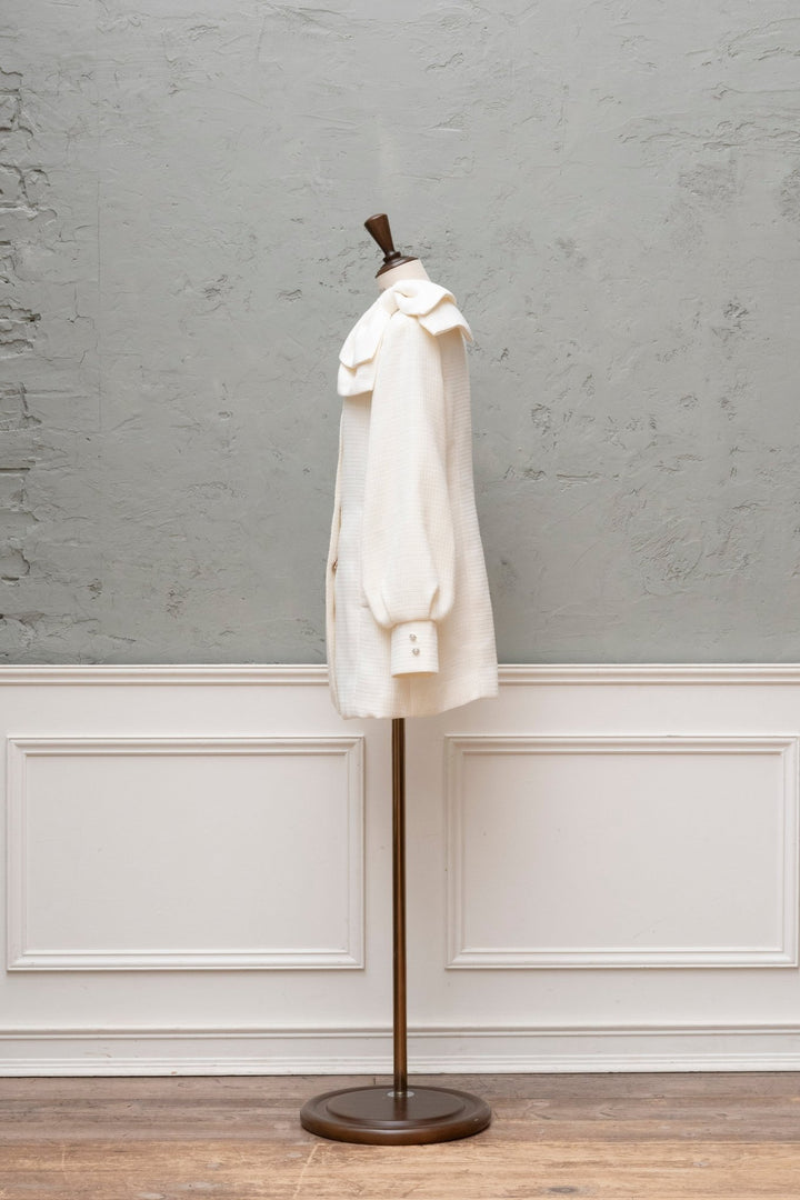 ミストレアス Big Ribbon Collarless Tweed Coat Big Ribbon Collarless Tweed Coat - MISTREASS