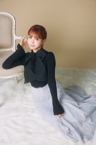 Flare Sleeve Ribbon Knit Top