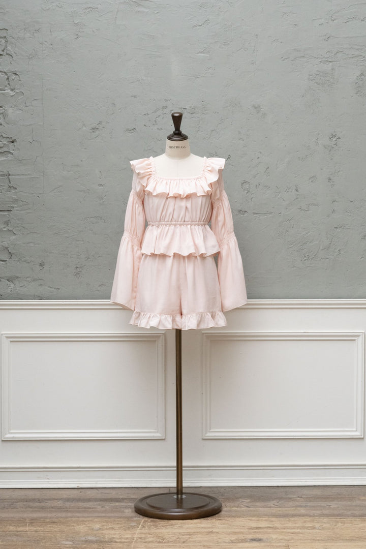 Andmary gather frill setup andmary Leia frill set up beige Gather