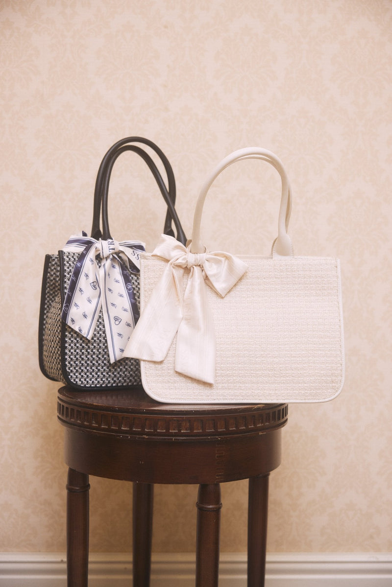 Logo Ribbon Lame Tweed Tote  Bag