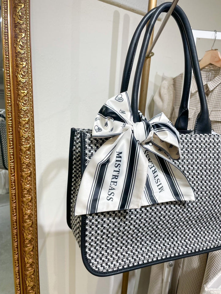 logo-ribbon-lame-tweed-tote- 
